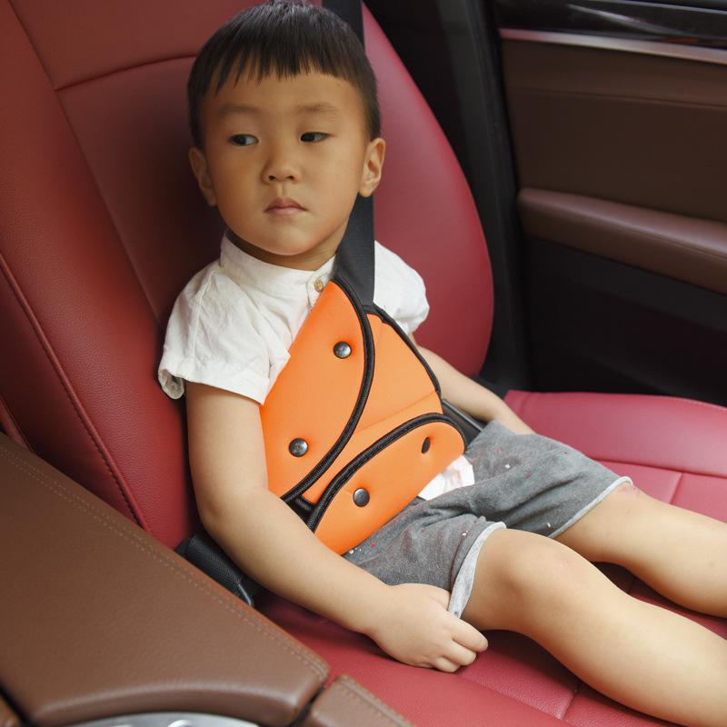 Car Child Safety Belt Triangle Retainer Regulator 4
