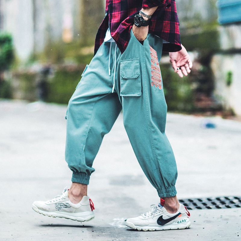 Shawn Yue Loose Fit Nine-Point Harlan Pants 2