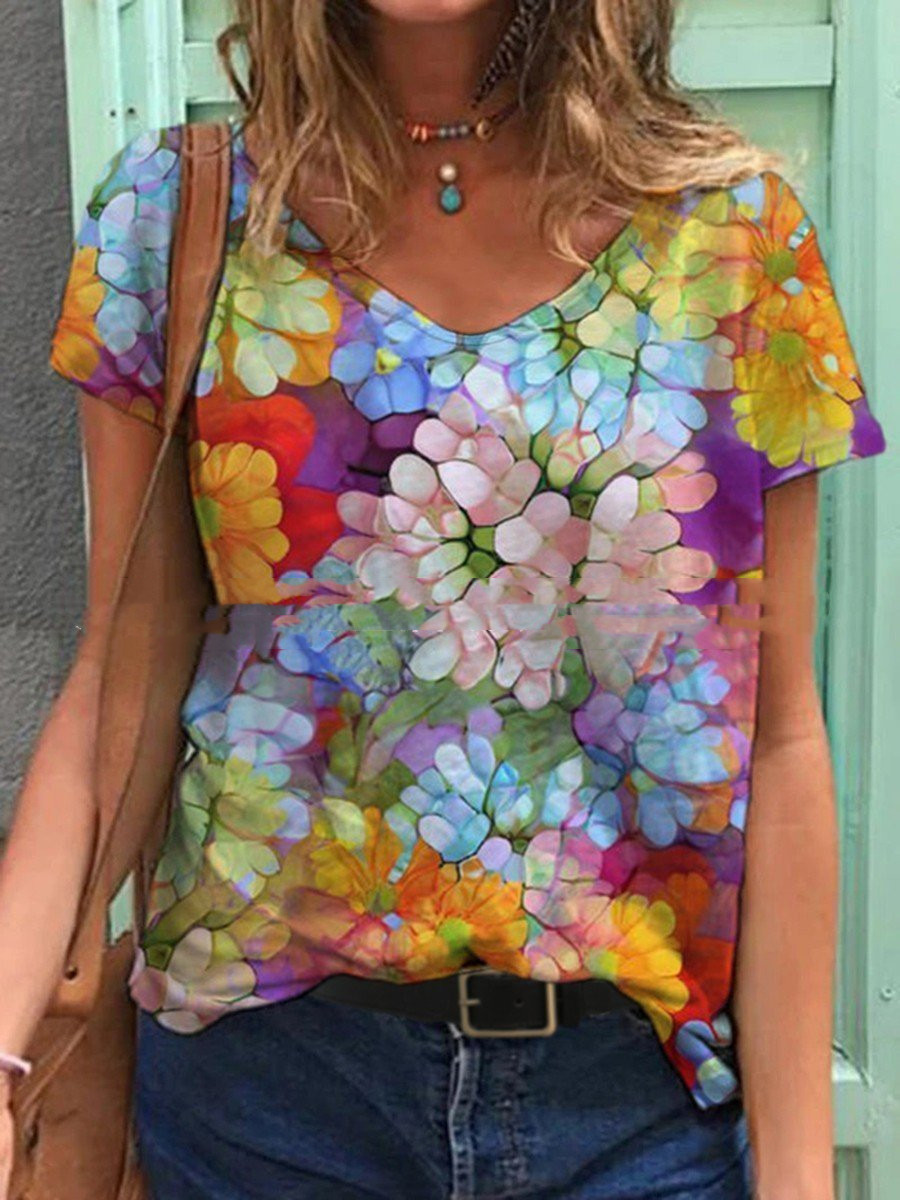 Printed V-Neck Short Sleeve T-Shirt 3
