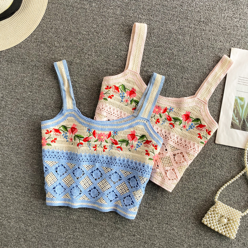 Women's Embroidered Knit Sleeveless Top 4