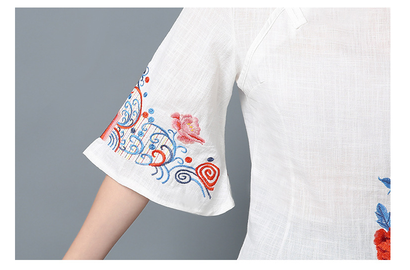 Heavy Embroidered Stand Collar T-Shirt 5