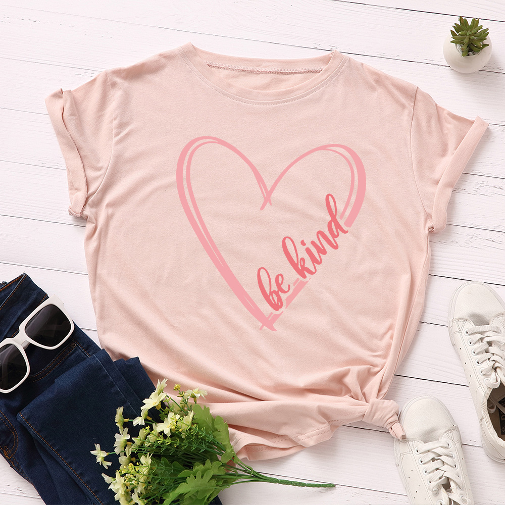Heart-Shaped Love Short-Sleeved T-Shirt 5