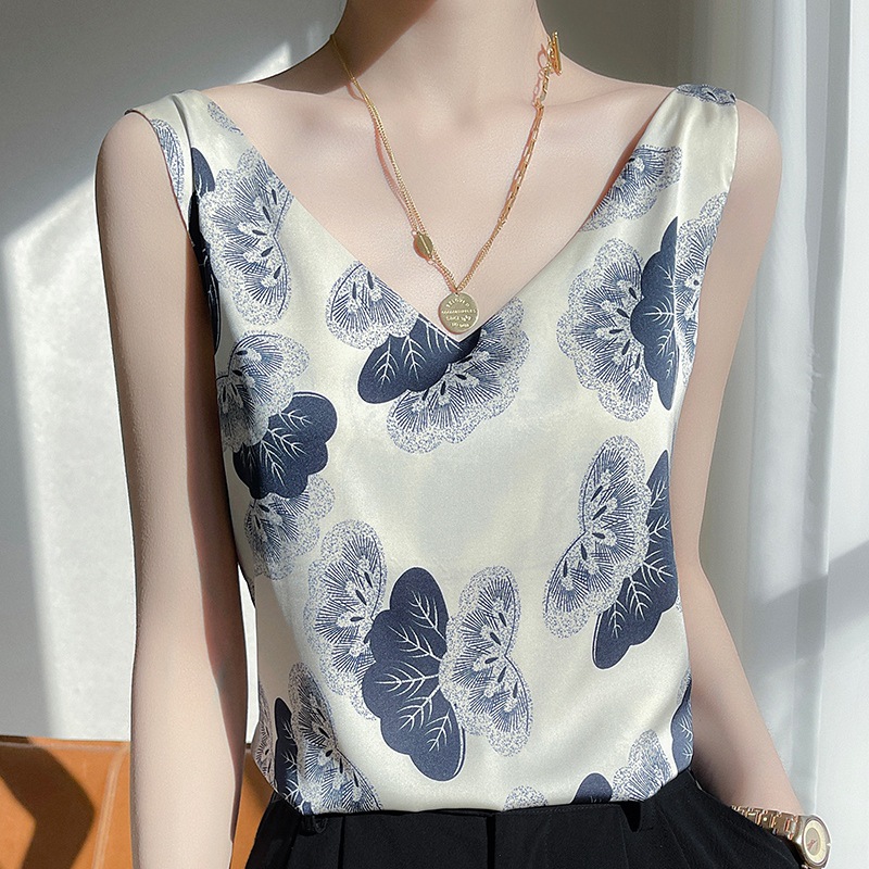 Satin Crew Neck Camisole 4