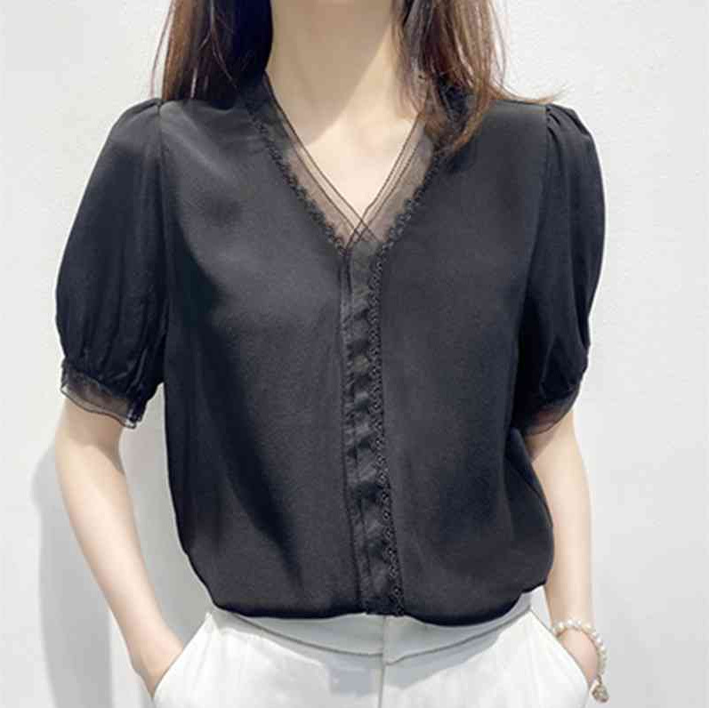Chic V-Neck Puff Sleeve Lace Top 7