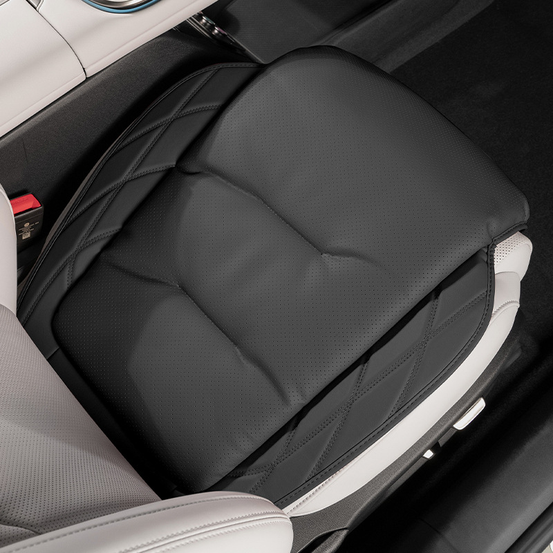 Breathable Four-Season Car Seat Cushion 11