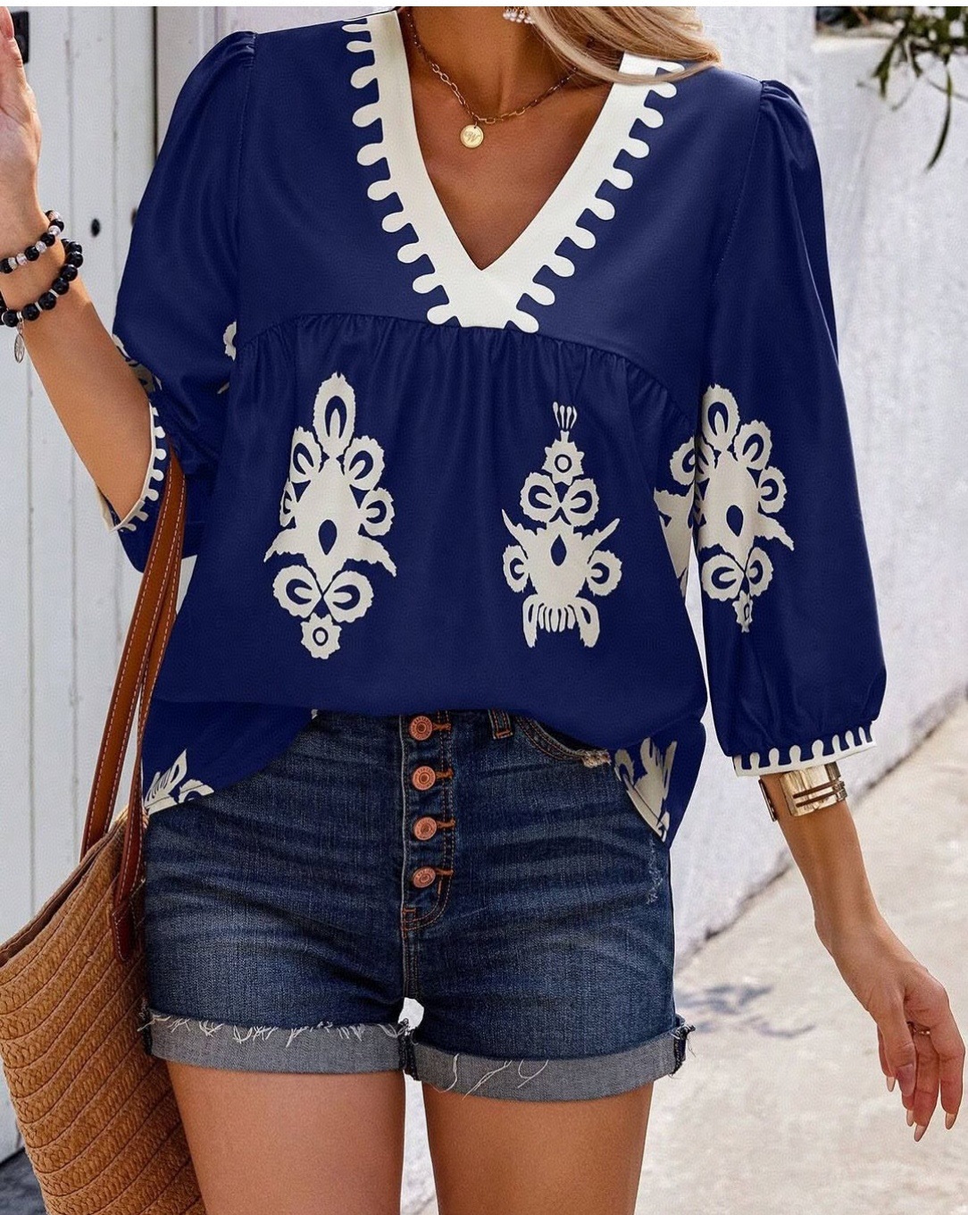 Short Sleeve V-Neck T-Shirt with Digital Print 10