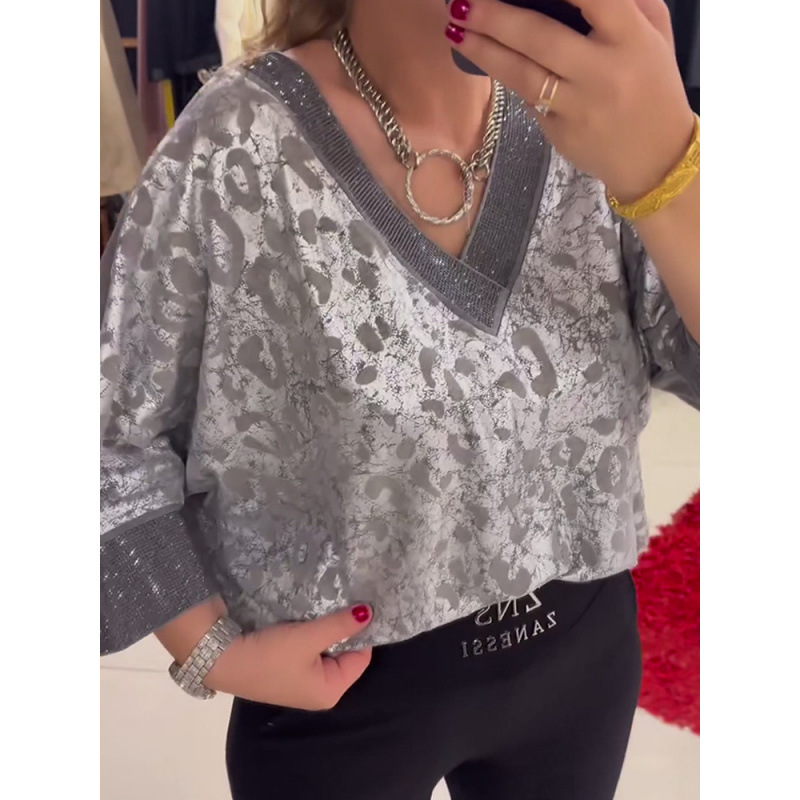 Elegant V-Neck Printed T-Shirt for Women 4