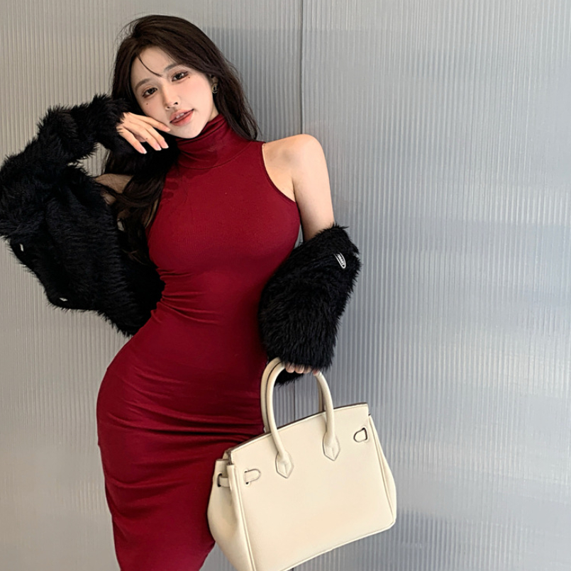 Advanced Design Slim-Look Mid-Length Dress