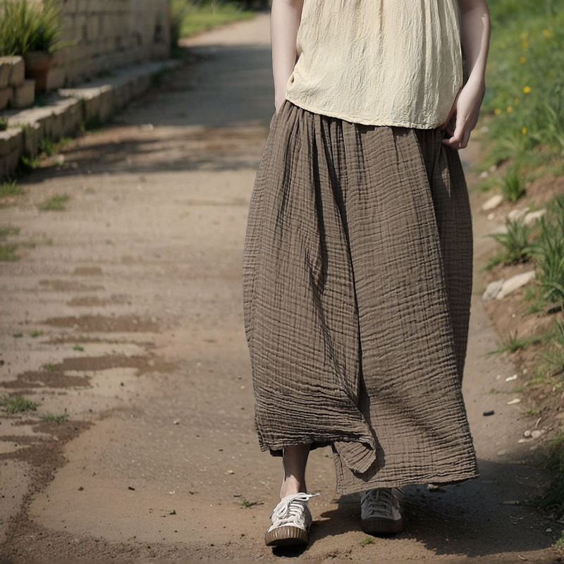 Simple Elegant Skirt with Natural Wrinkles