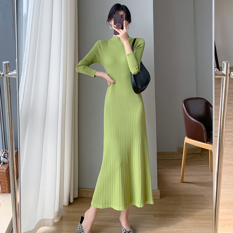 Mid-Length Over-the-Knee Sweater Dress