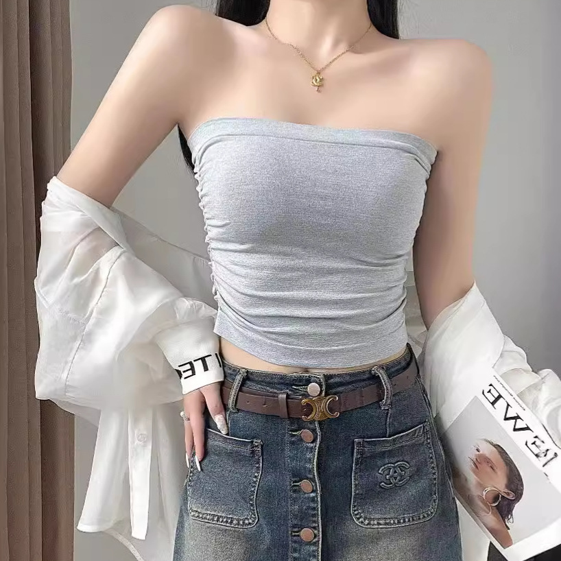 Strapless Bustier Top with Open-Back Design 4
