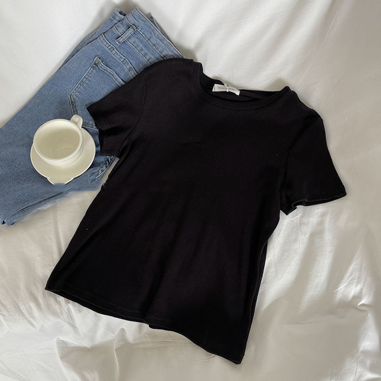 Women's Solid Color Slim-fit Crop Top 3