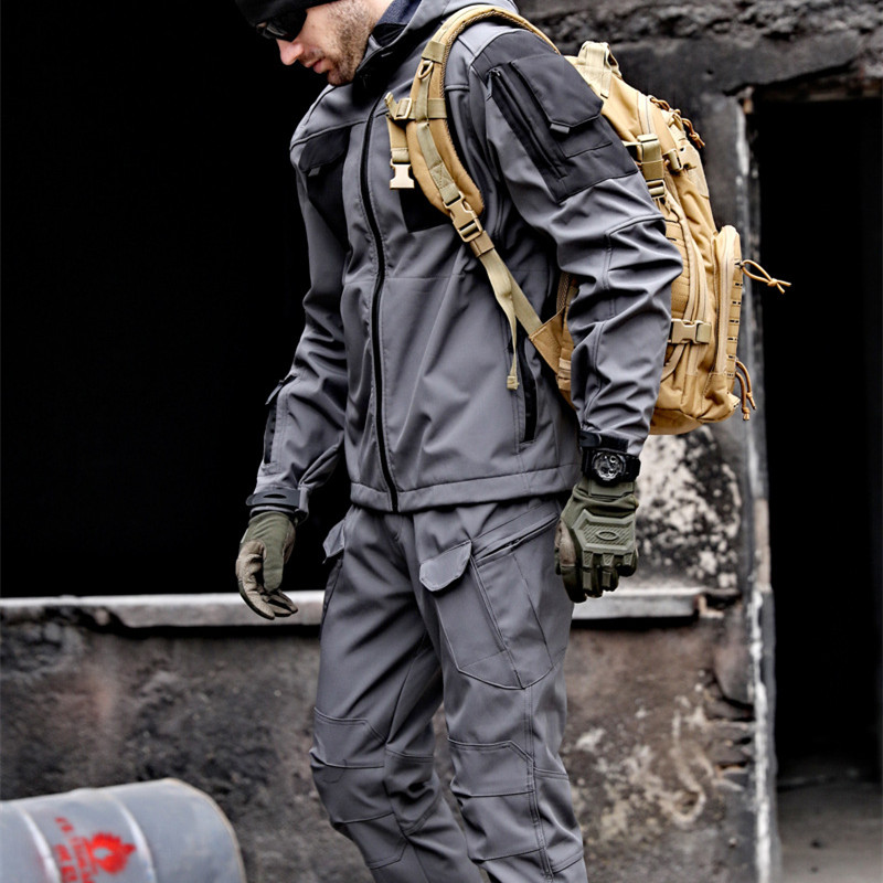 Men's Fashion Softshell Jacket
