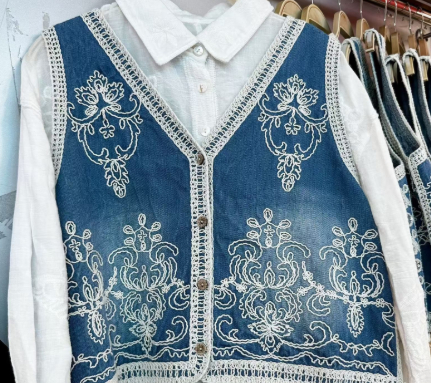 Heavy Industry Crochet Embroidery Denim Vest 2
